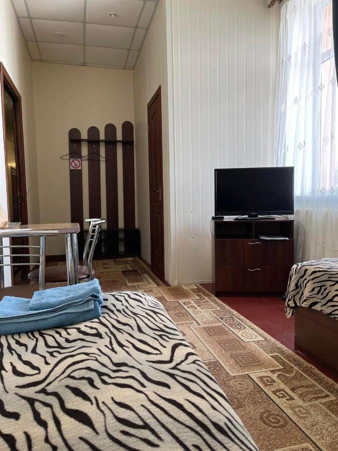 Motel Tranzyt Plus Girka Polonka Εξωτερικό φωτογραφία